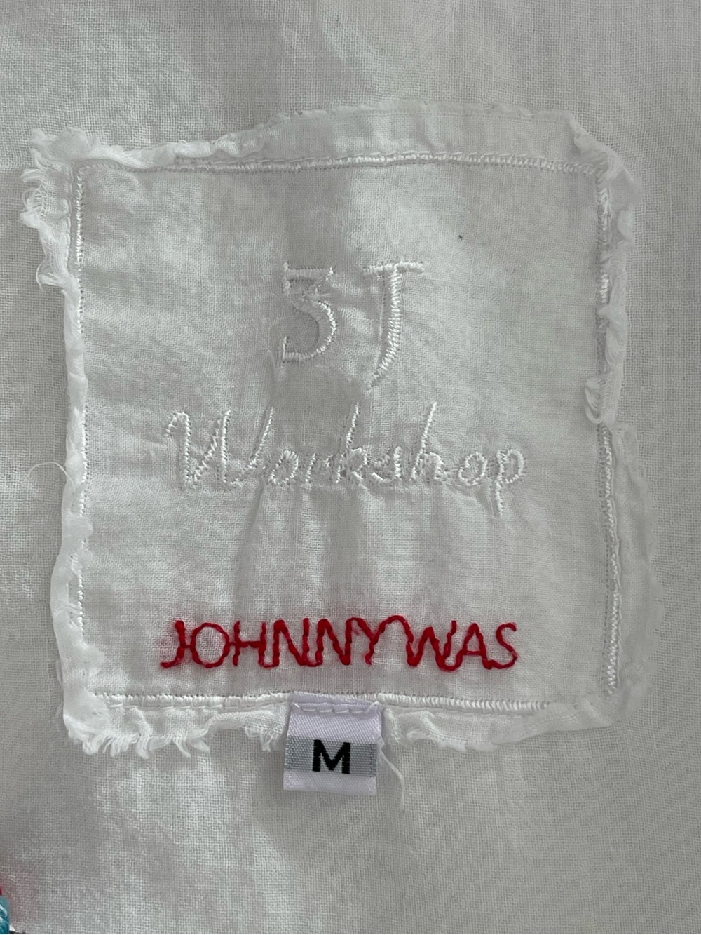 Johnny Was Workshop White Embroidered Boho Tunic Top Floral 3/4 Sleeve Size M - Picture 4 of 9